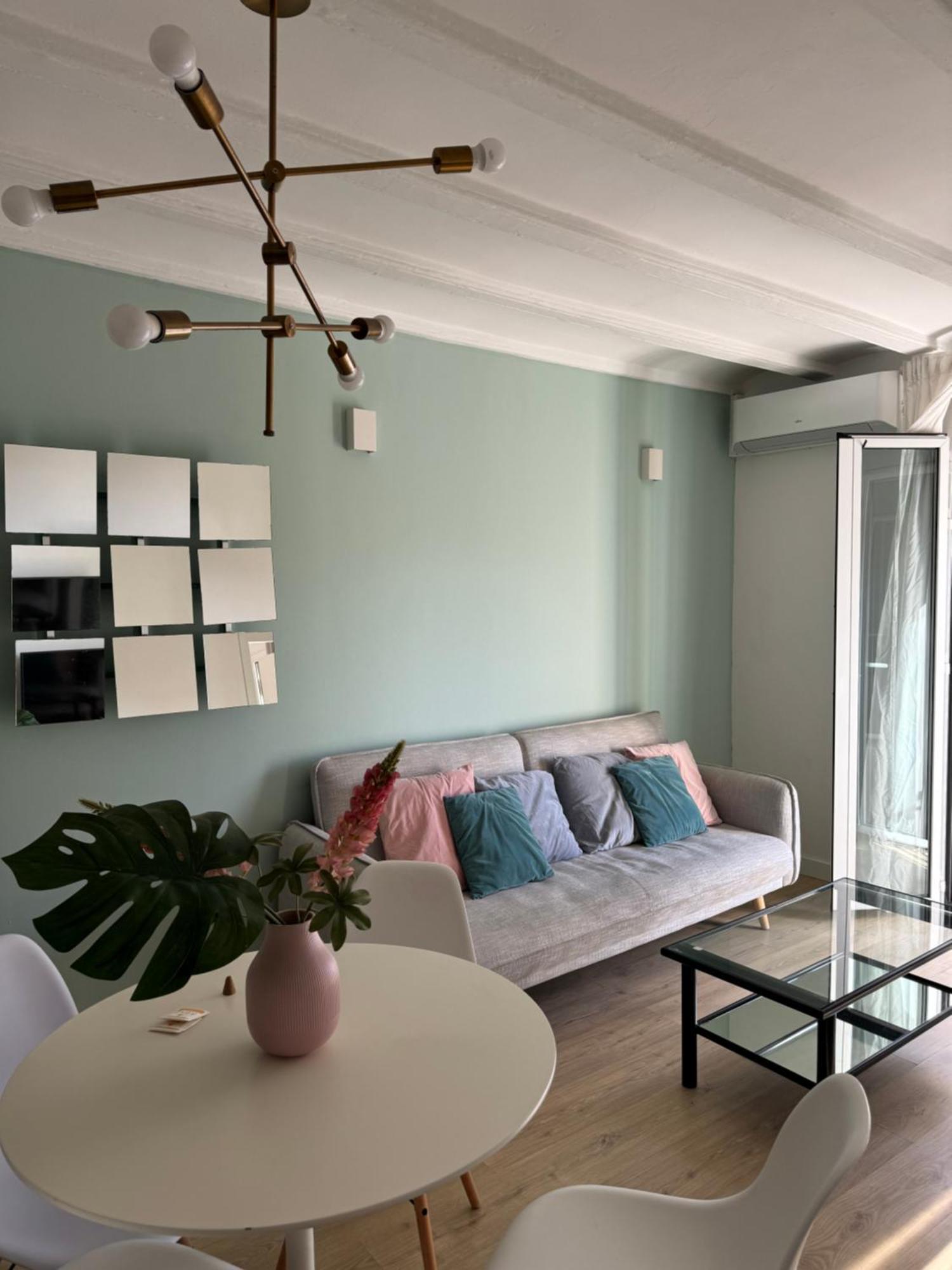 Unique Ramblas Apartamento *